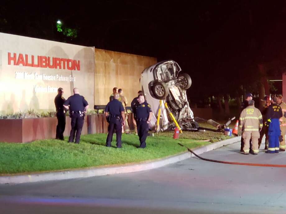 Man dies in wreck near Bush Intercontinental Airport Houston Chronicle