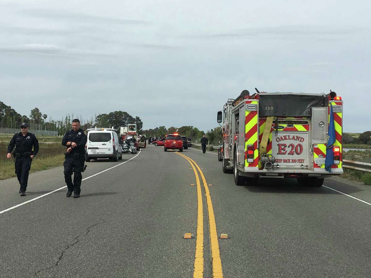 Multi Car Crash By Oakland Airport Leaves 1 Person Dead