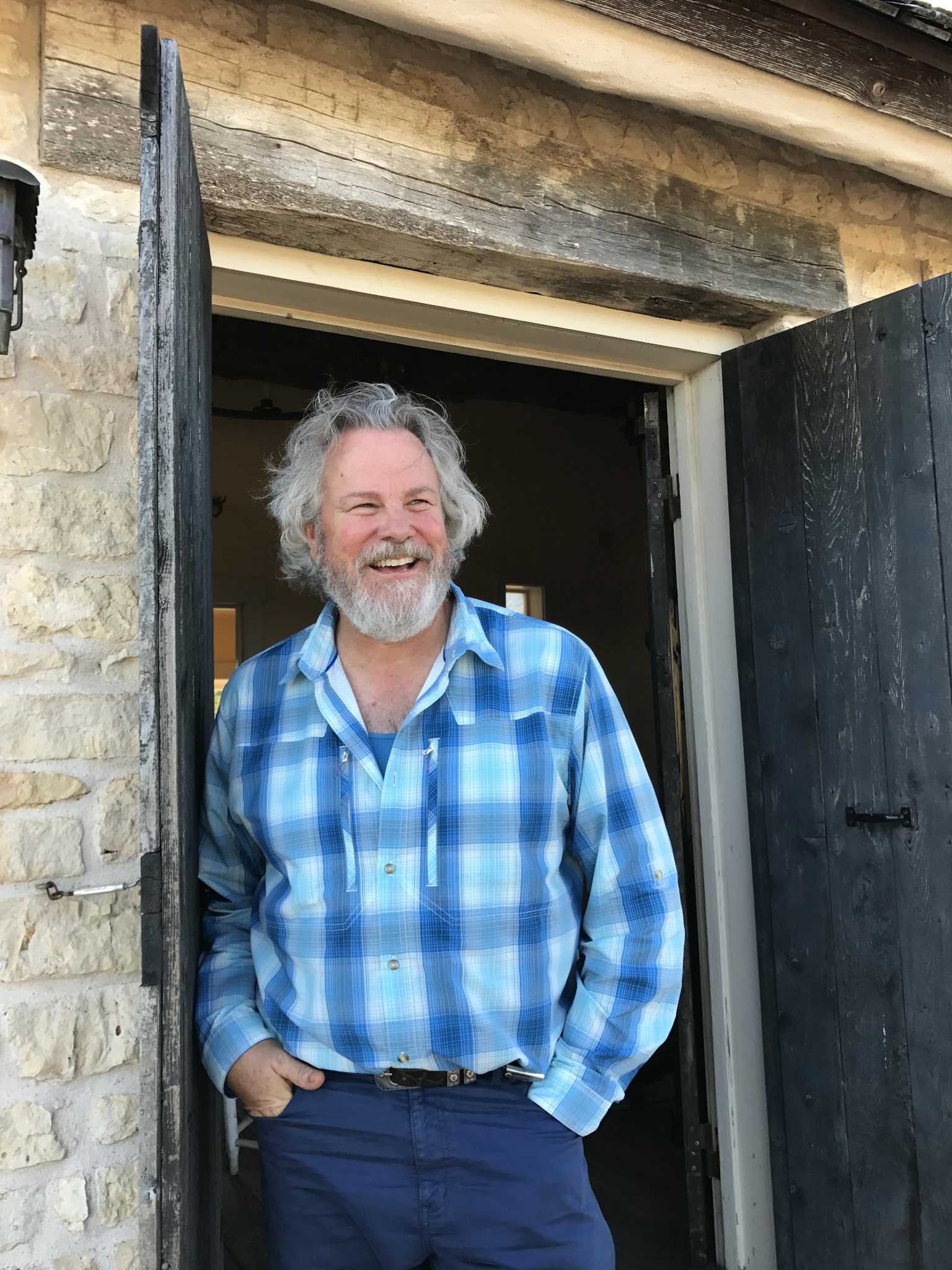 Exclusive Song Premiere: Robert Earl Keen's Shades Of Gray