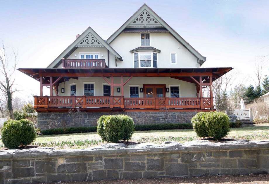 Renovation brings Rockefeller carriage house into 21st century ... Renovation brings Rockefeller carriage house into 21st century ...