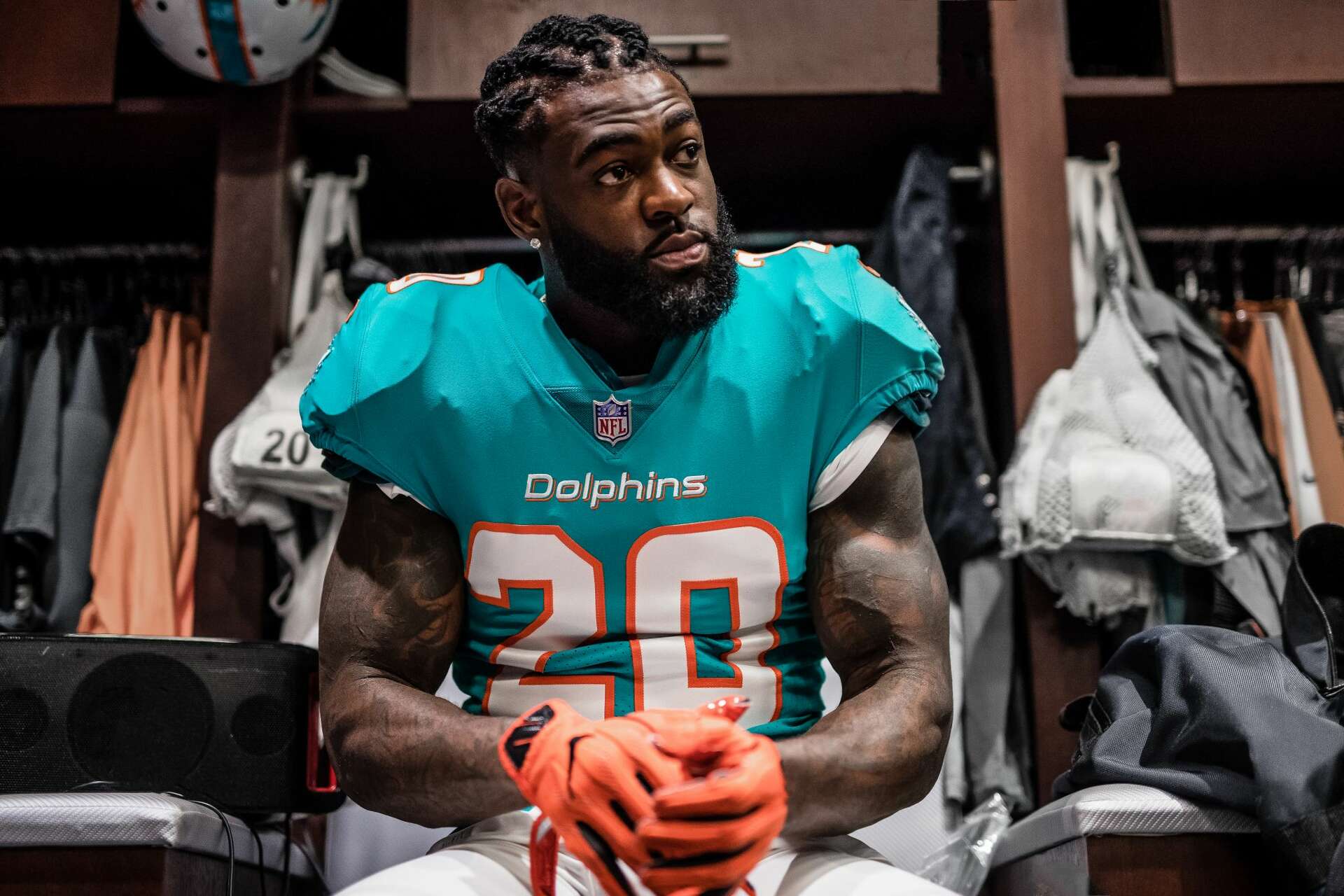 2018 NFL uniform rankings include new looks for Dolphins Jaguars Titans