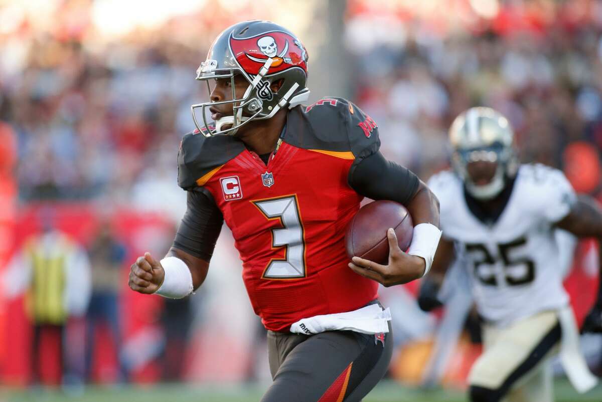 NFL Suspends Bucs QB Jameis Winston For 3 Games