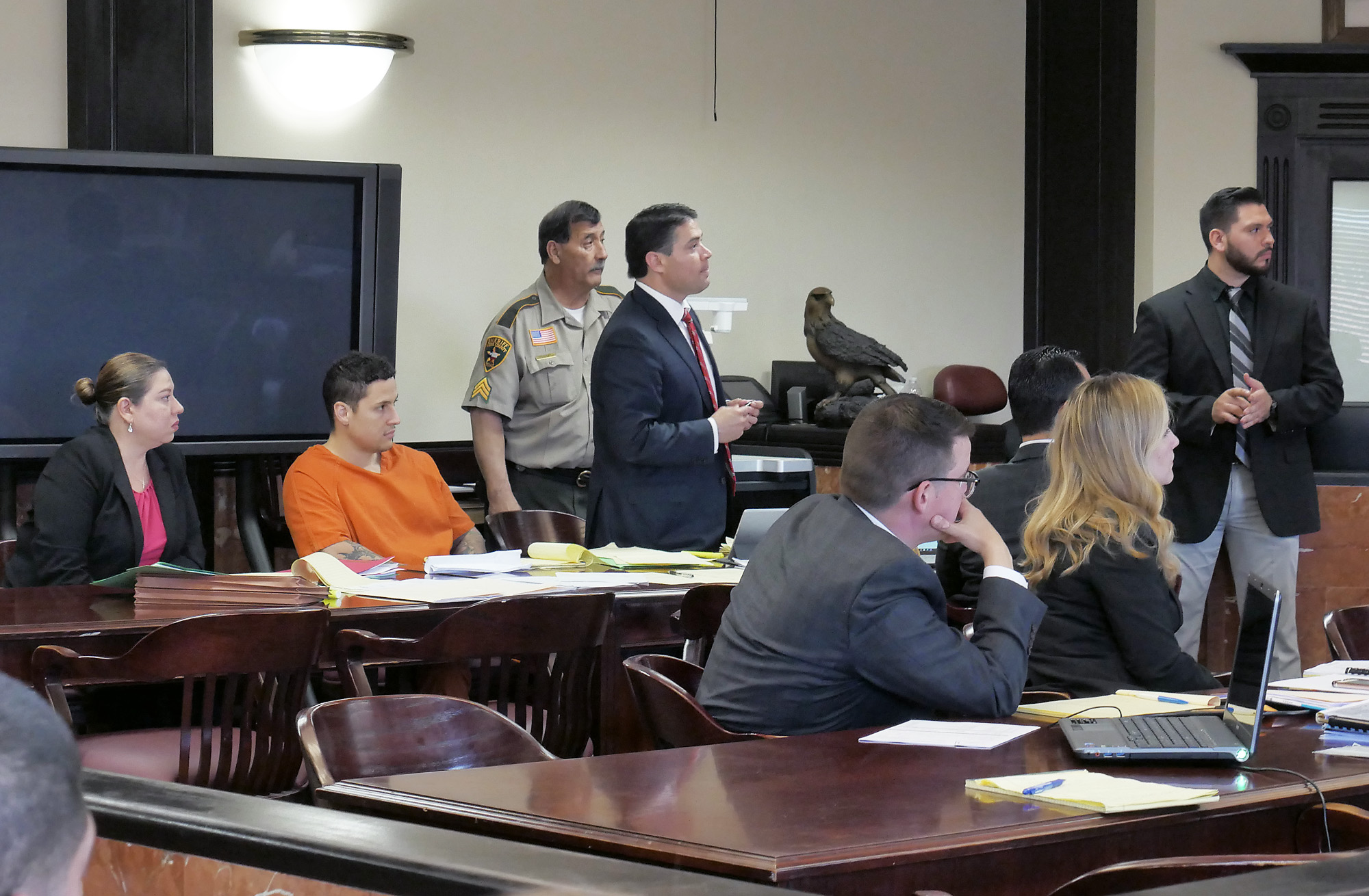 District attorney seeking death penalty against Laredo BP agent
