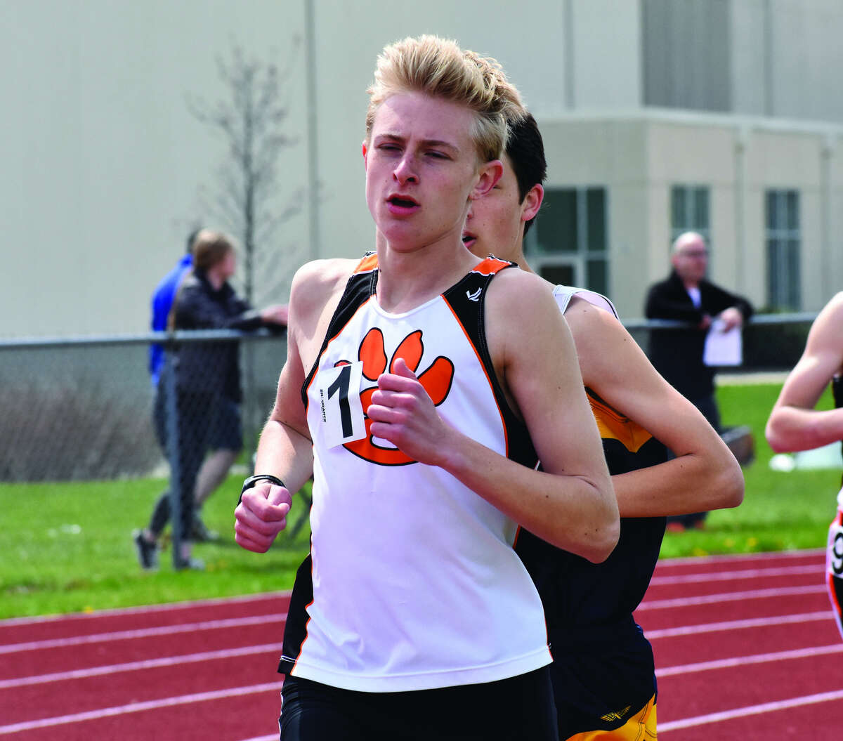 Edwardsville sophomore Jack Pifer runs to a win in the 3,200-meter run.