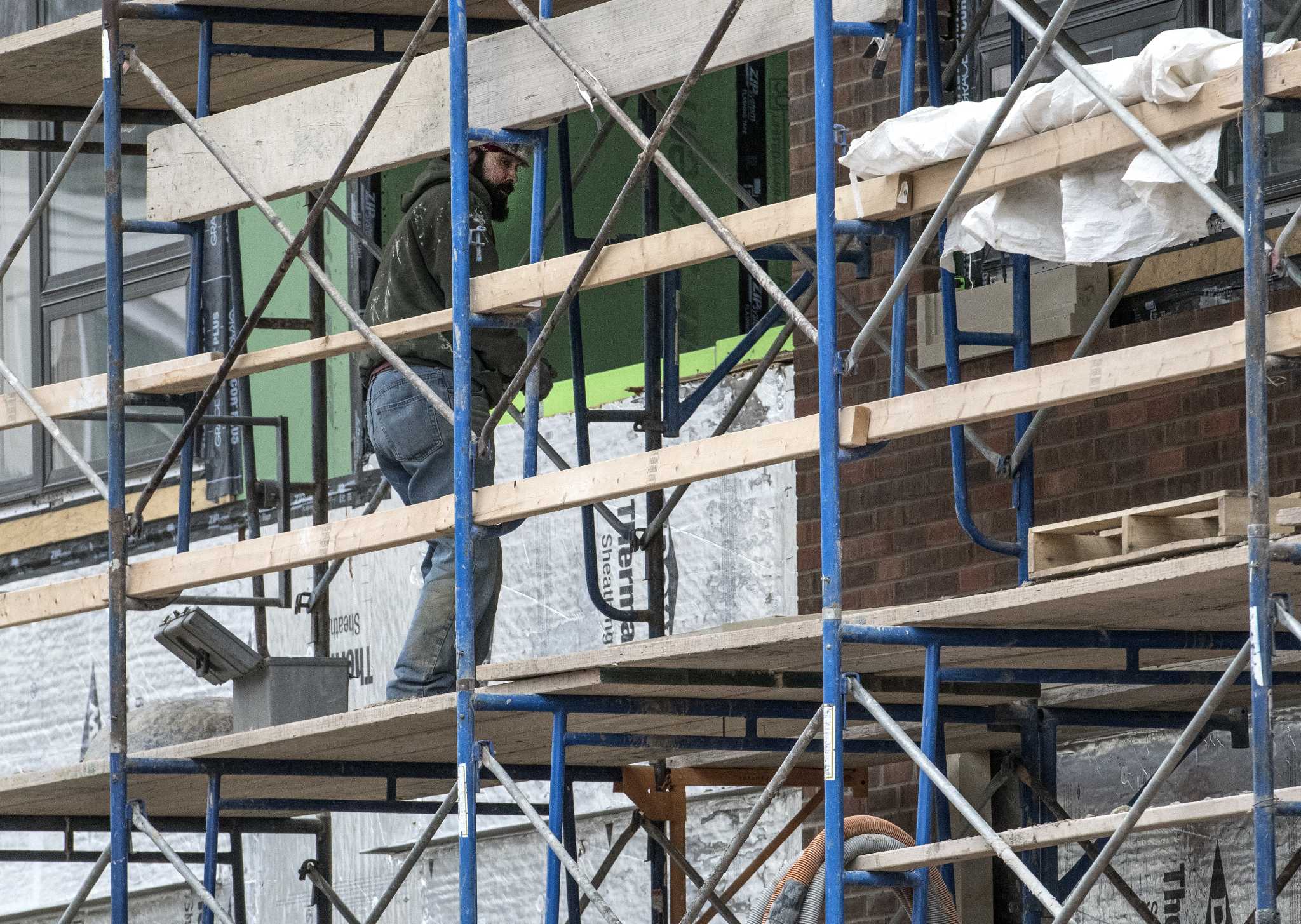 Troy gallery, florist now open in News Apartments