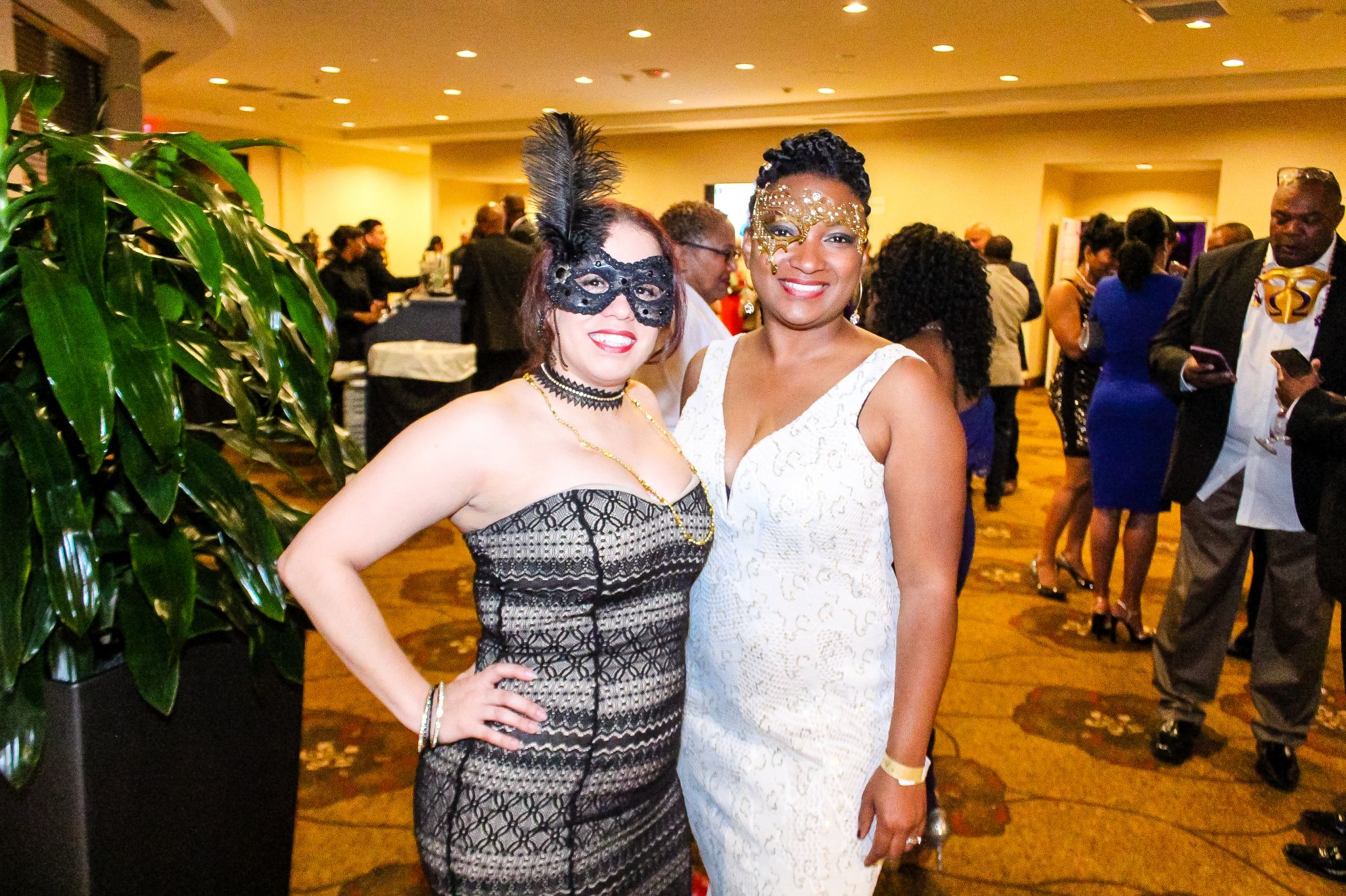 Masquerade Party gave Fiesta a mysterious flair Friday night