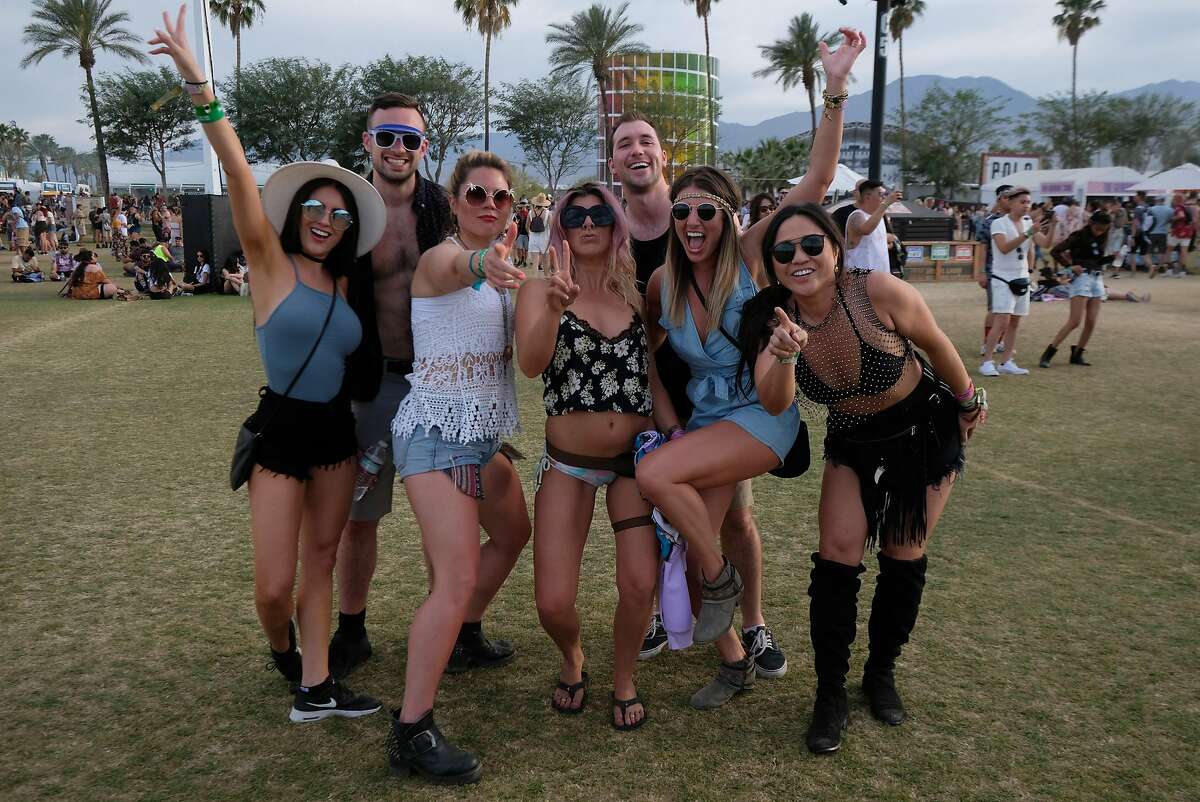 The Craziest Looks From Coachella S Hot Dusty Final Weekend