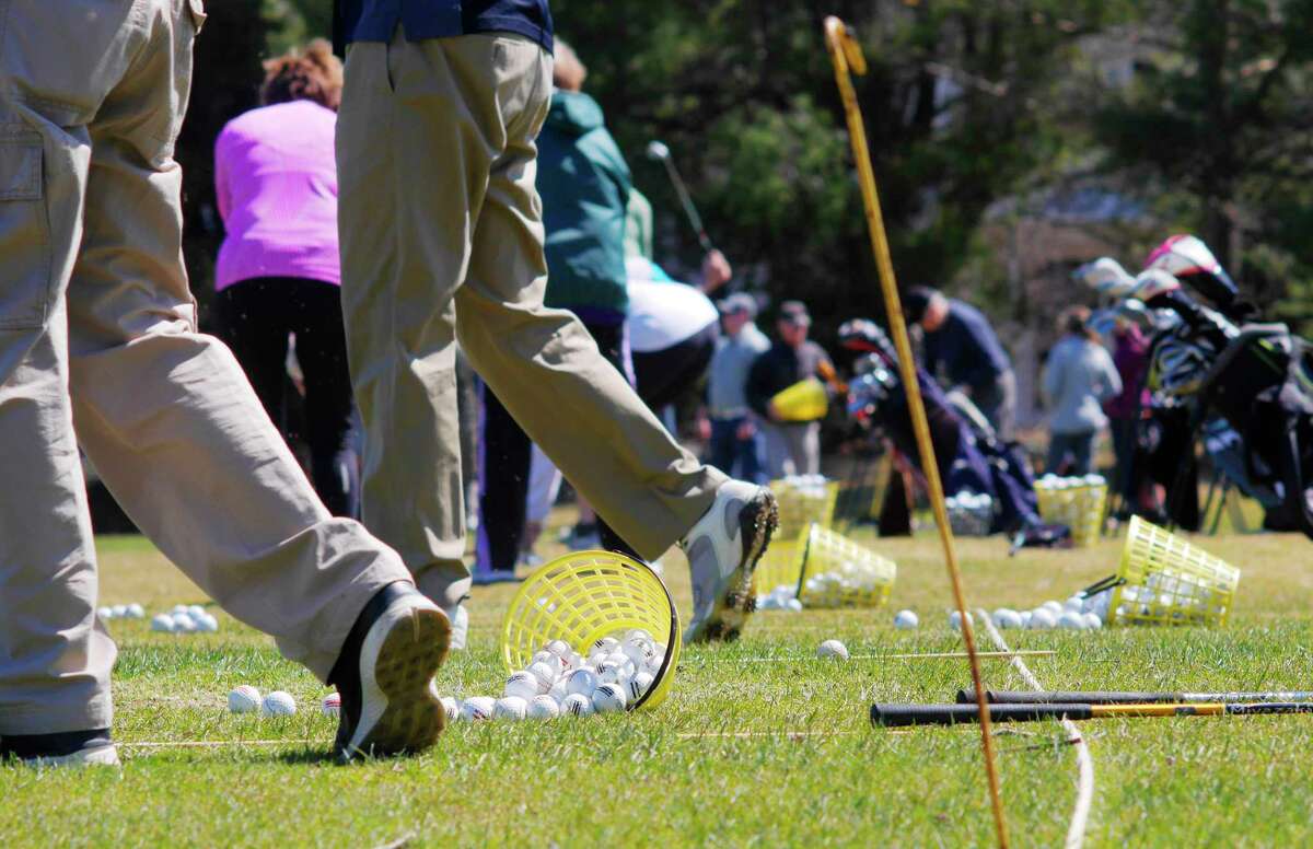 Photos Western Turnpike Golf Course opens