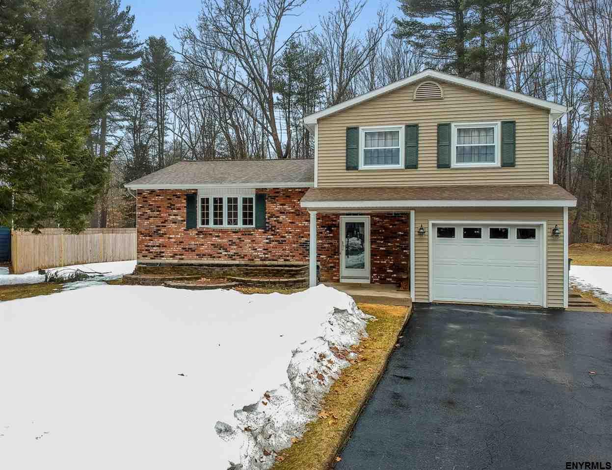 For sale 4 homes under 300K