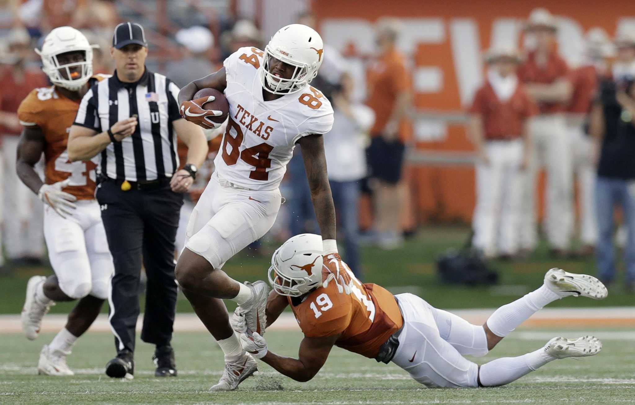 Former Texas S DeShon Elliott fractures forearm, could miss entire rookie  season