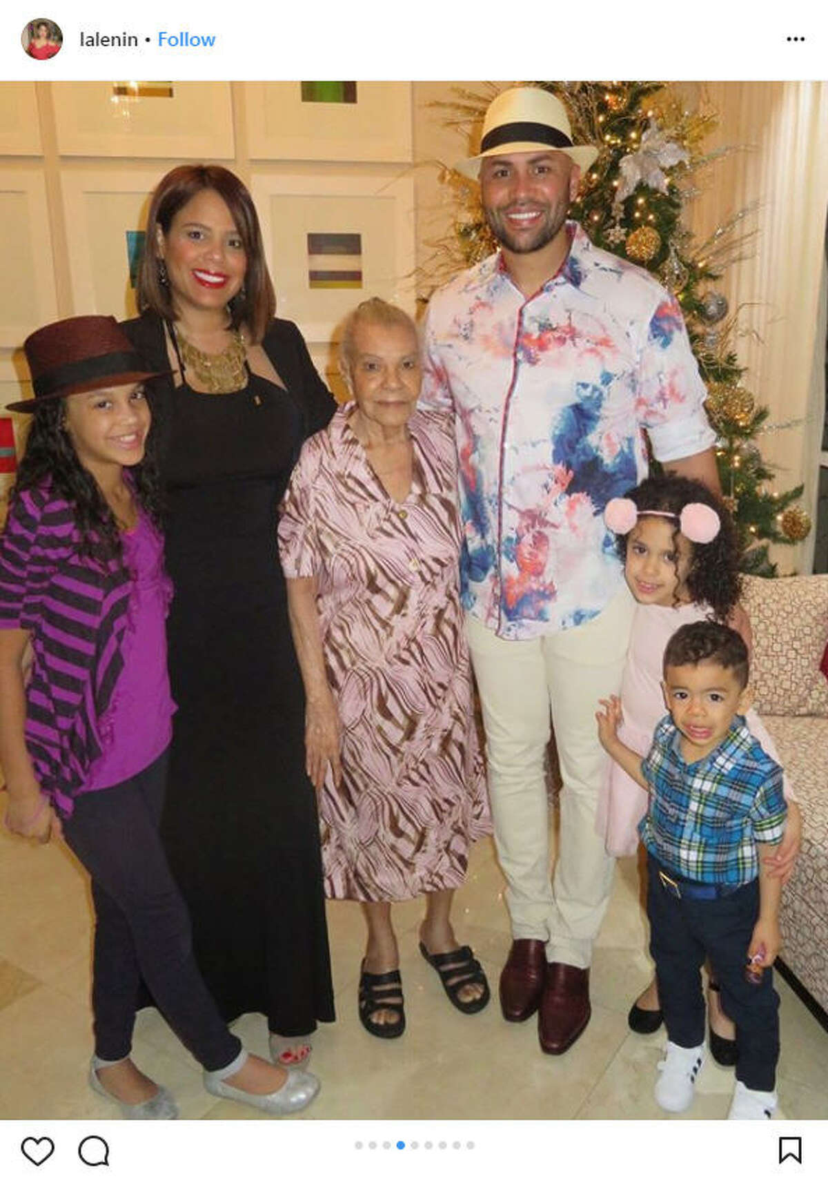 Throwback photo, intimate family photos of Carlos Beltran shared by ...