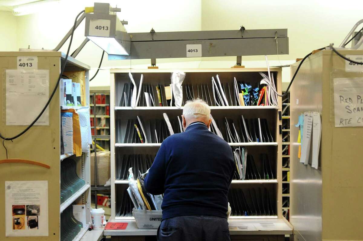 Stamford post office Mail carrier delivers for 60 years