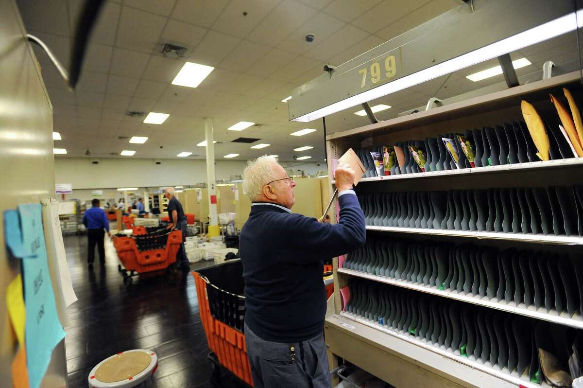 Stamford post office Mail carrier delivers for 60 years