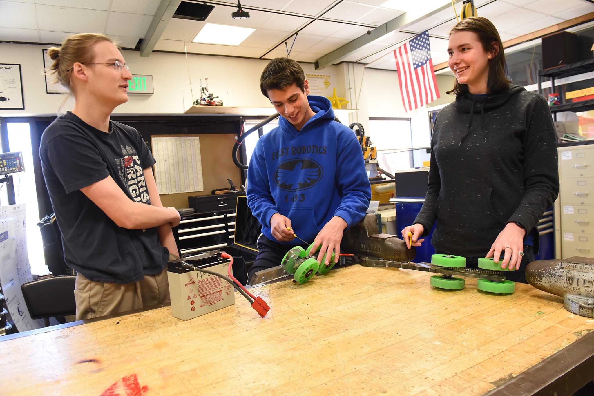 Albany High engineering kids headed to competition after 2-year hiatus - Vimarsana News
