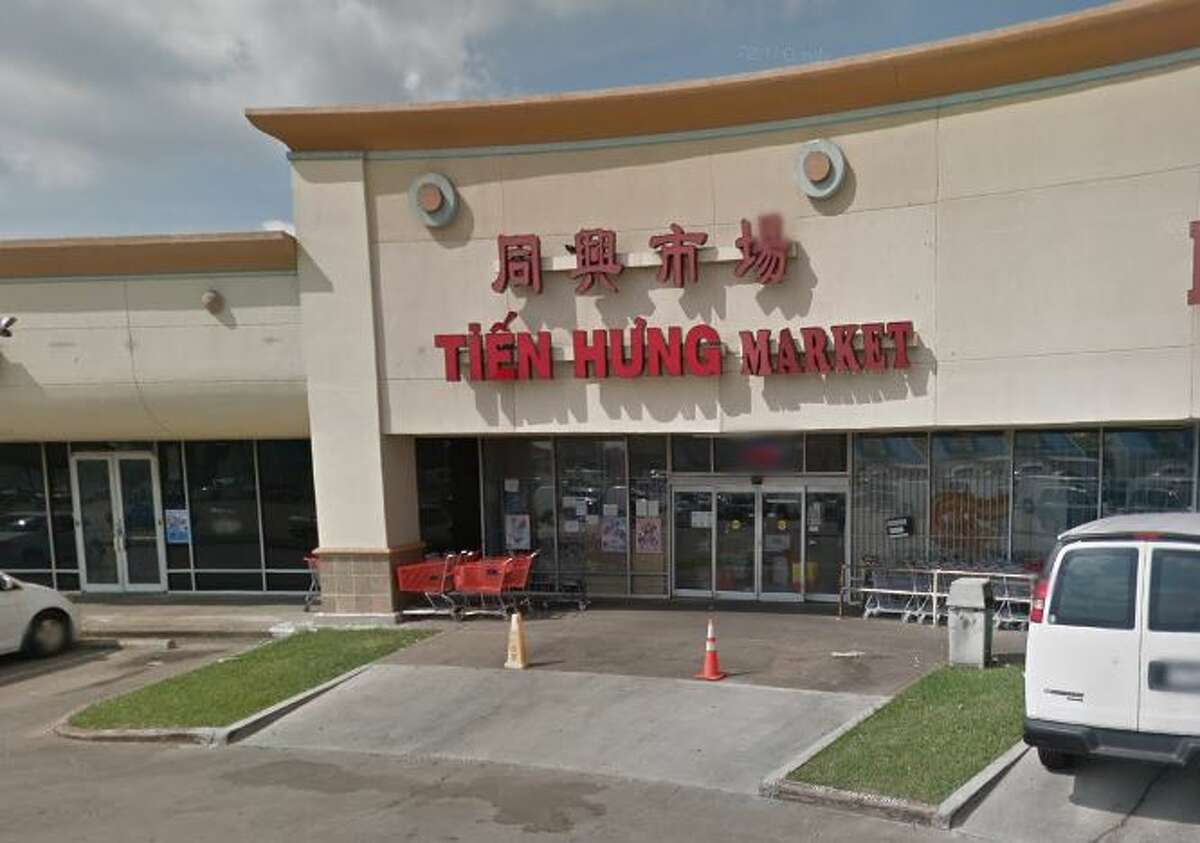 Tien Hung  8200 Wilcrest Ste. 16 Houston, TX 77072 Demerits: 20 Inspection Highlights: Observed roaches and rodent dropping on floor in the kitchen, storage and restrooms. Eliminate the presence of rodent and roaches on the premises.