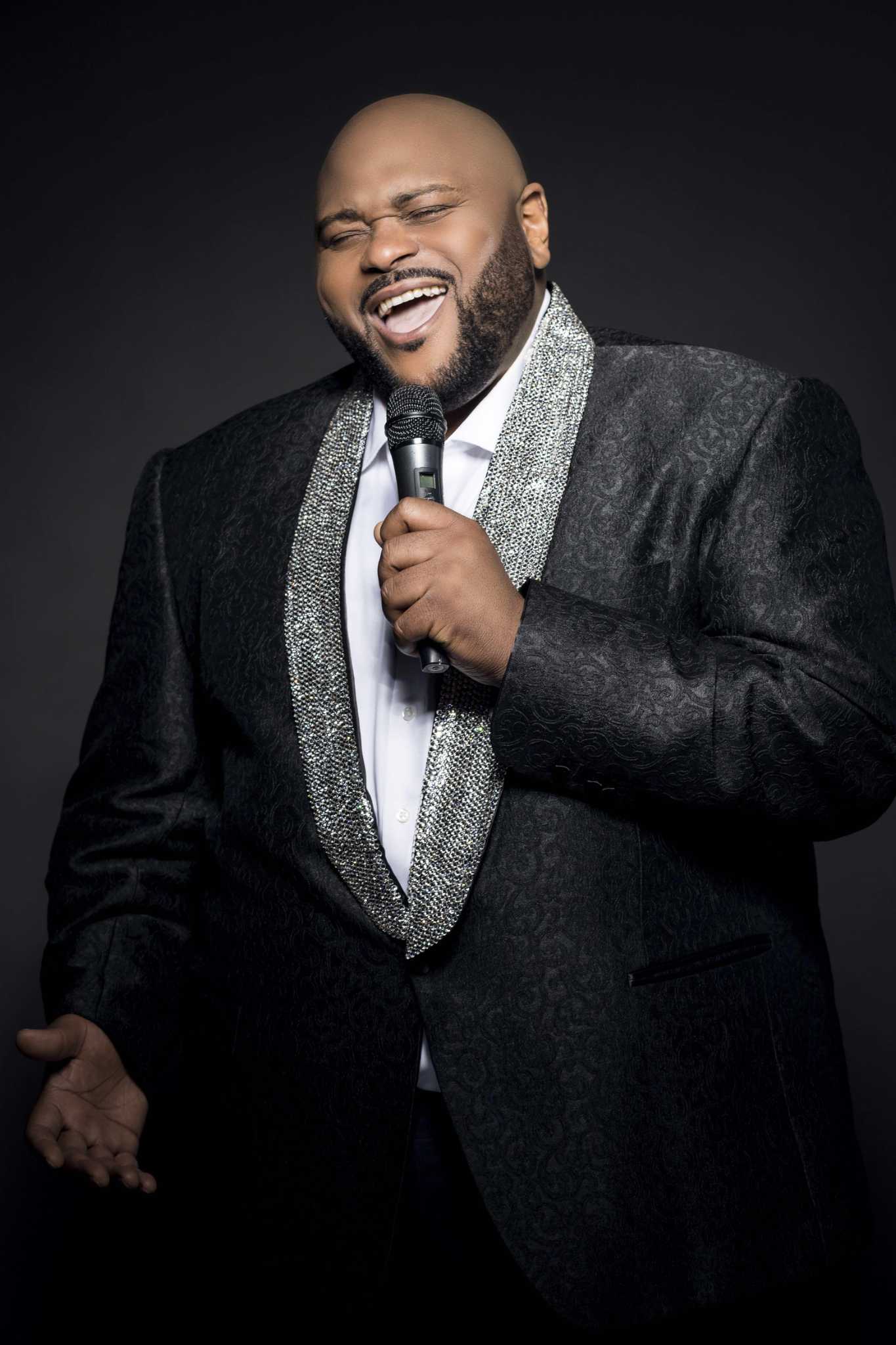 Ruben Studdard salutes his 'Idol,' Luther Vandross