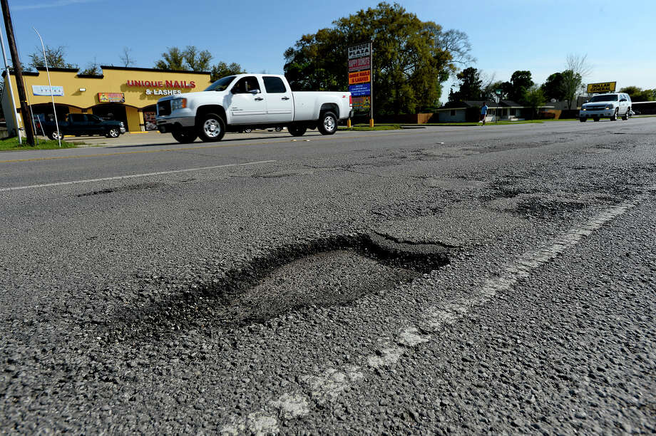 Nederland Avenue's 5M road revamp starting soon Beaumont Enterprise