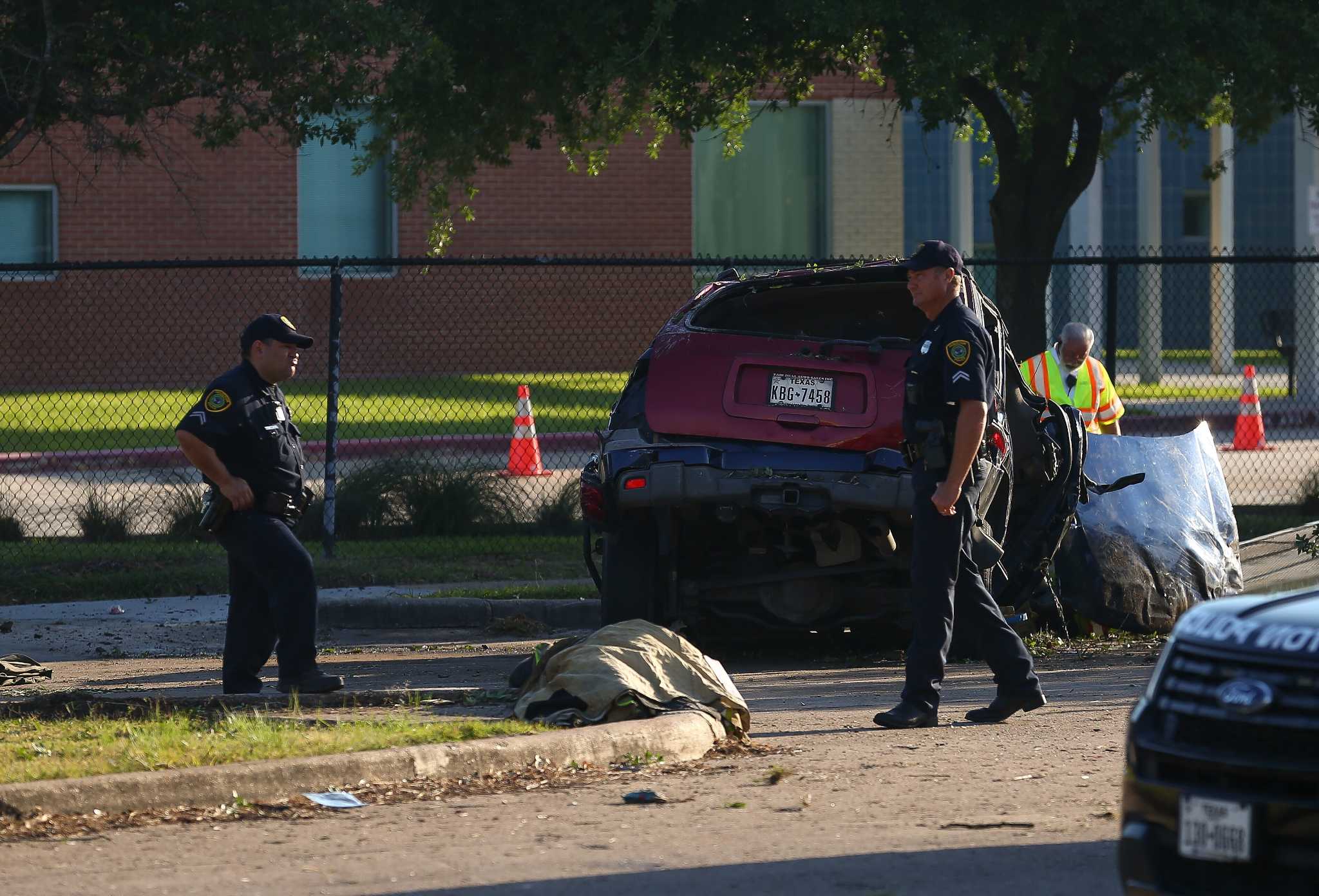 14-year-old charged in racing crash that killed two teens in SW Houston