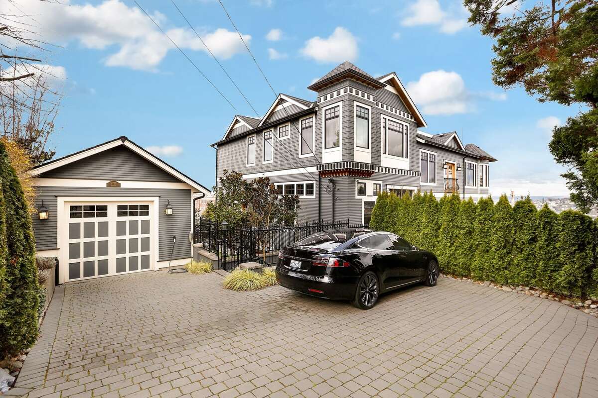 Incredible Queen Anne mansion is a miniresort with panoramic views