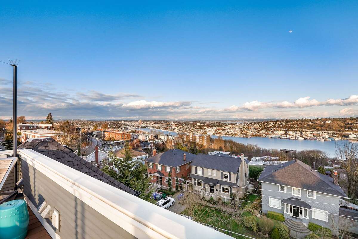 Incredible Queen Anne mansion is a miniresort with panoramic views