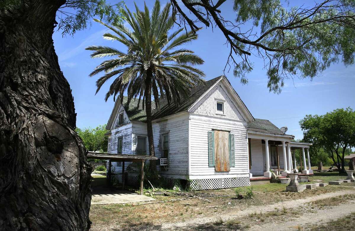 Dale Evans’ Uvalde home for sale — but needs tons of work