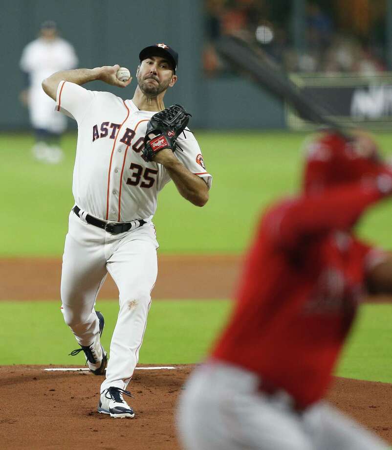HOUSTON, TX - APRIL 25:  Justin Verlander #35 of the Houston Astros pitches in the first inning against the Los Angeles Angels of Anaheim at Minute Maid Park on April 25, 2018 in Houston, Texas.  (Photo by Bob Levey/Getty Images) Photo: Bob Levey / 2018 Getty Images