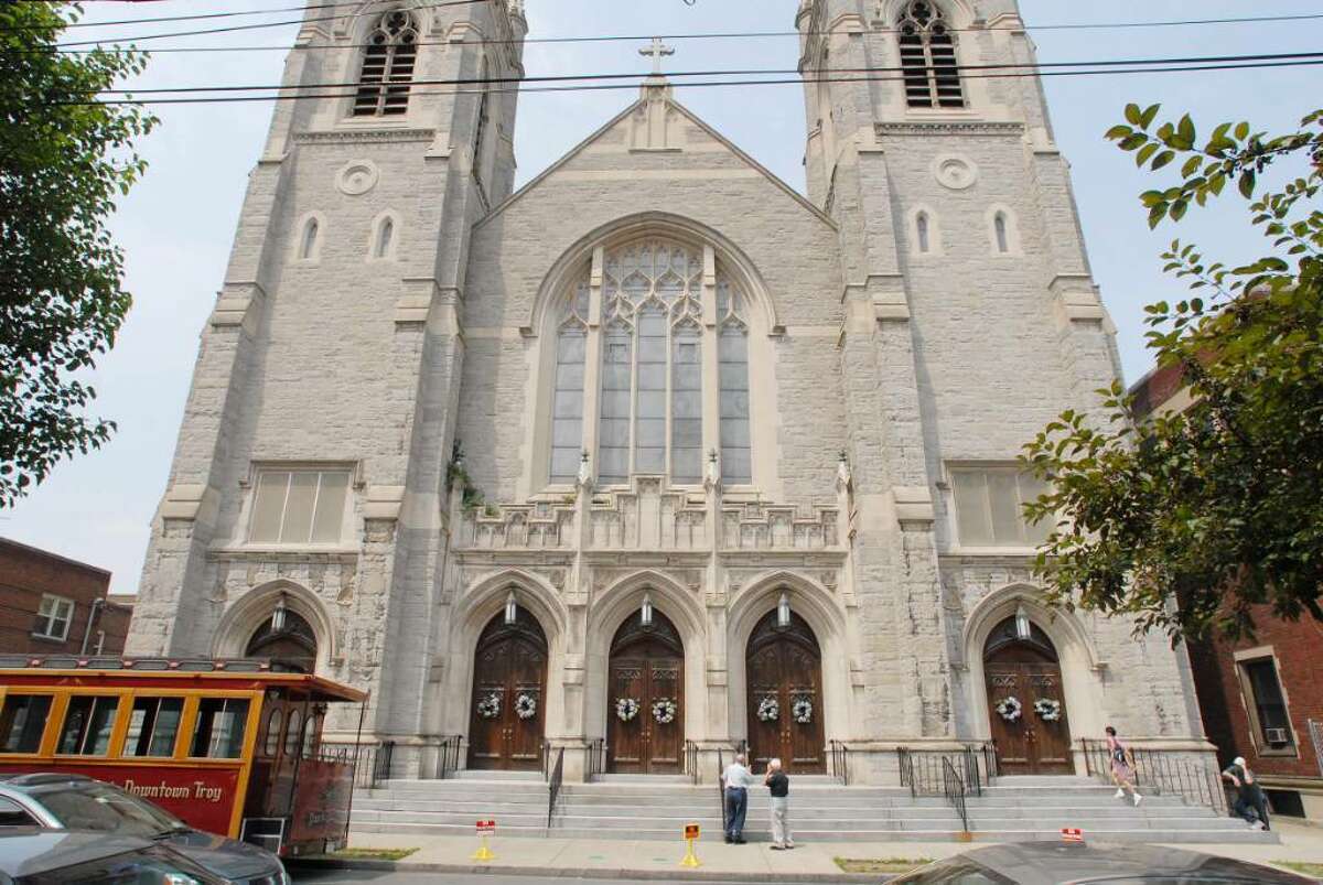 Photos St. Patrick's of Troy's last Mass
