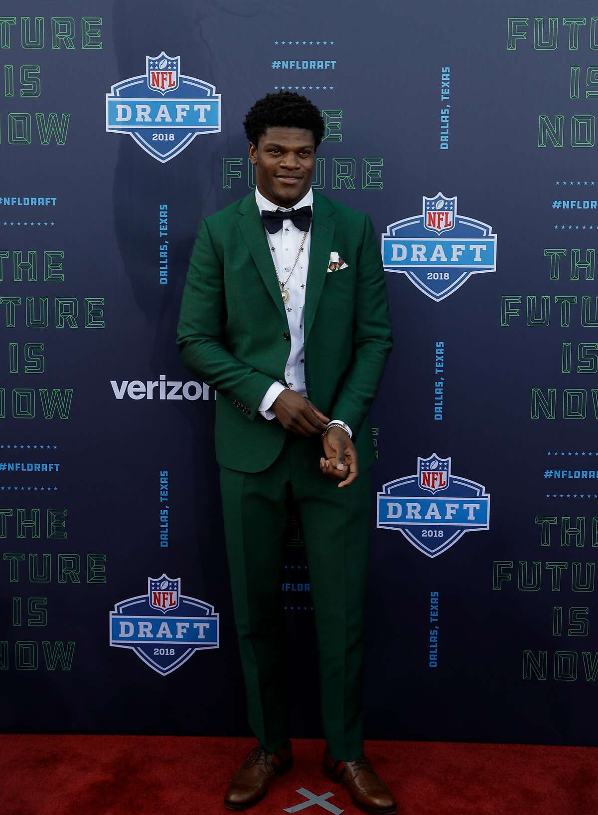 The long wait is over: Lamar Jackson chosen with last pick of 1st round