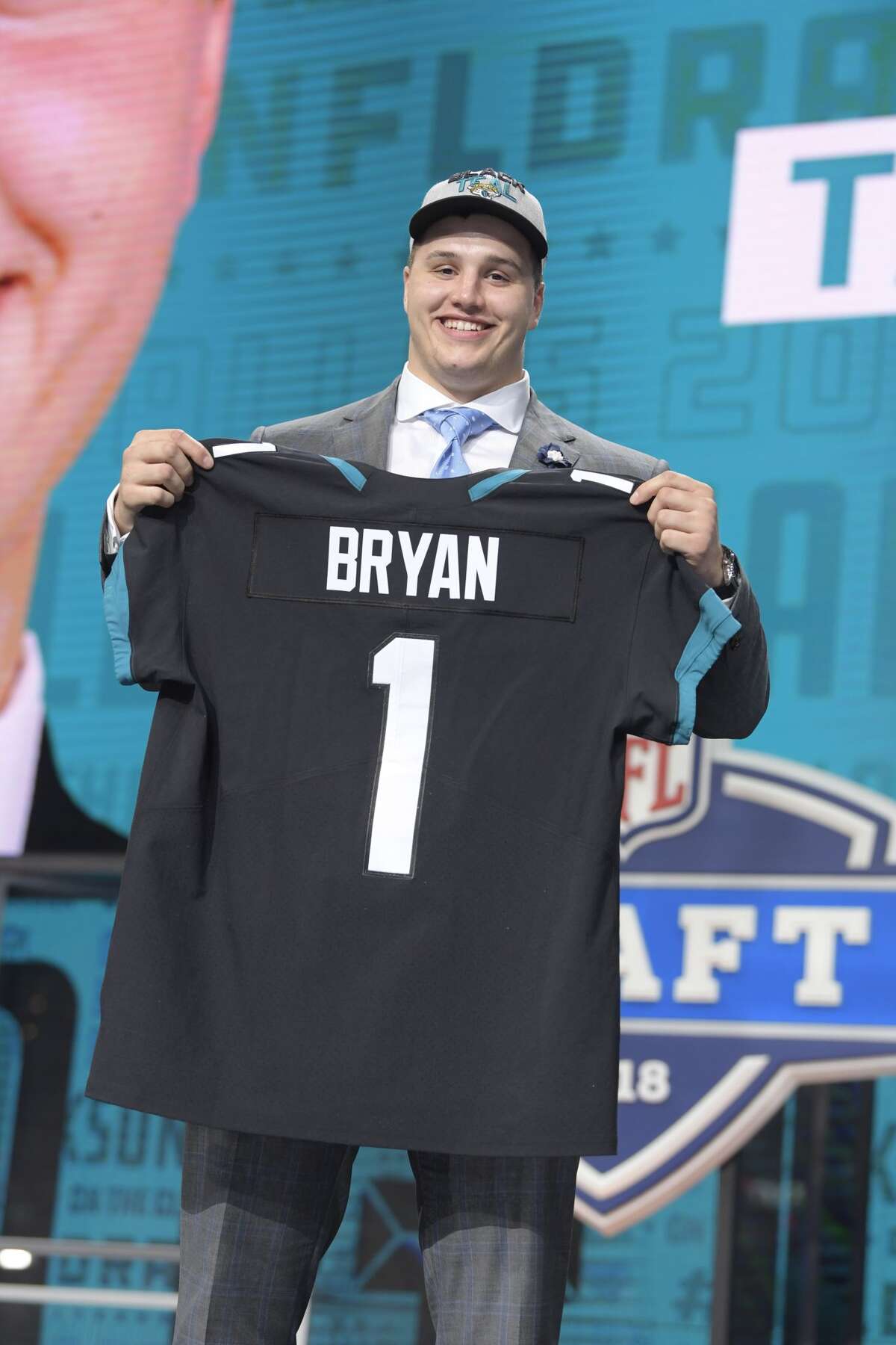 Jaguars pick DT Taven Bryan instead of QB Lamar Jackson