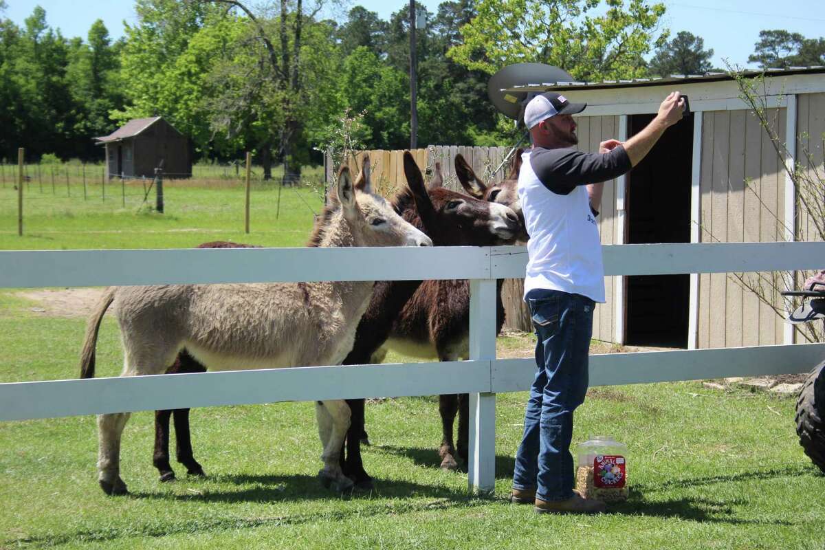 Plum Grove man featured on Bear Grylls’ new show ‘Face The Wild’