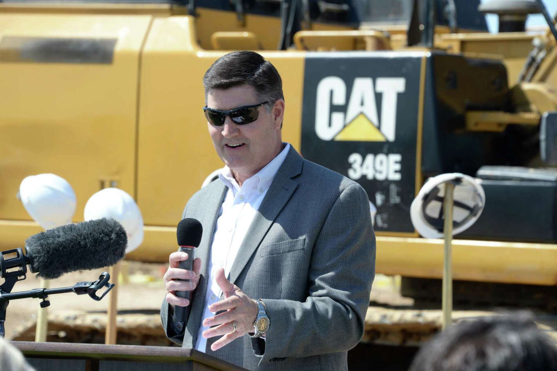 Katy ISD’s Lance Hindt resigns top job, will get 750,000 payout