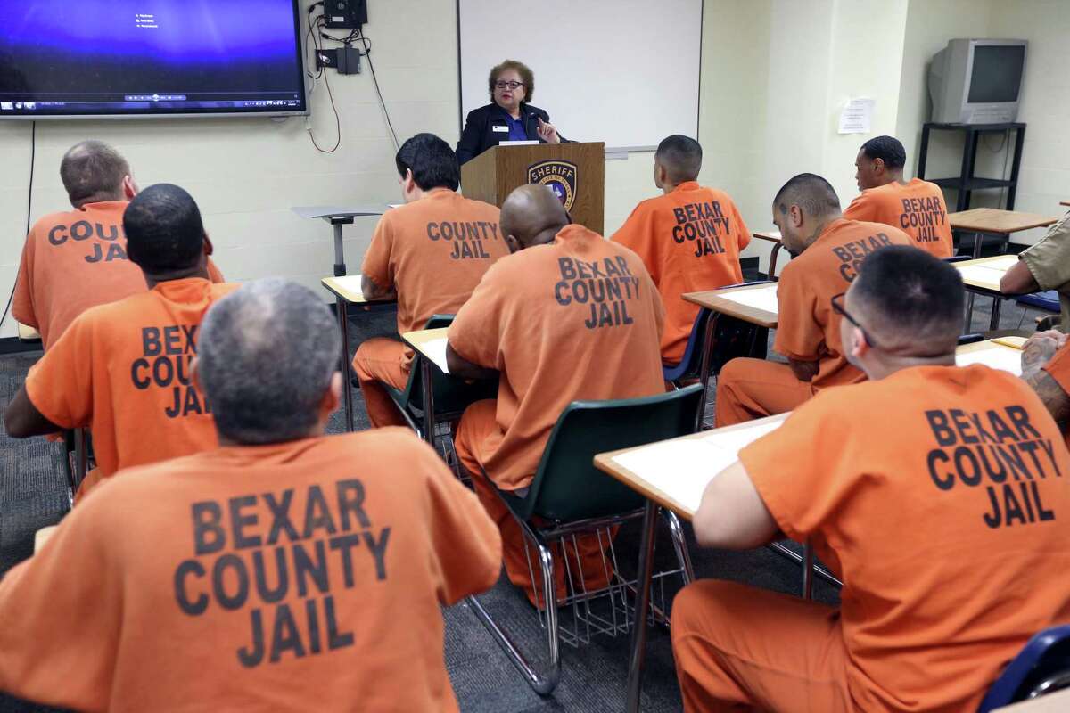 Ilda Casanova leads a resume writing and interviewing class for inmates April 18 during an Alamo Colleges-sponsored class in the Bexar County jail. The Alamo Colleges have been offering vocational classes in the facility four four years. This is one strategy to reduce recidivism.