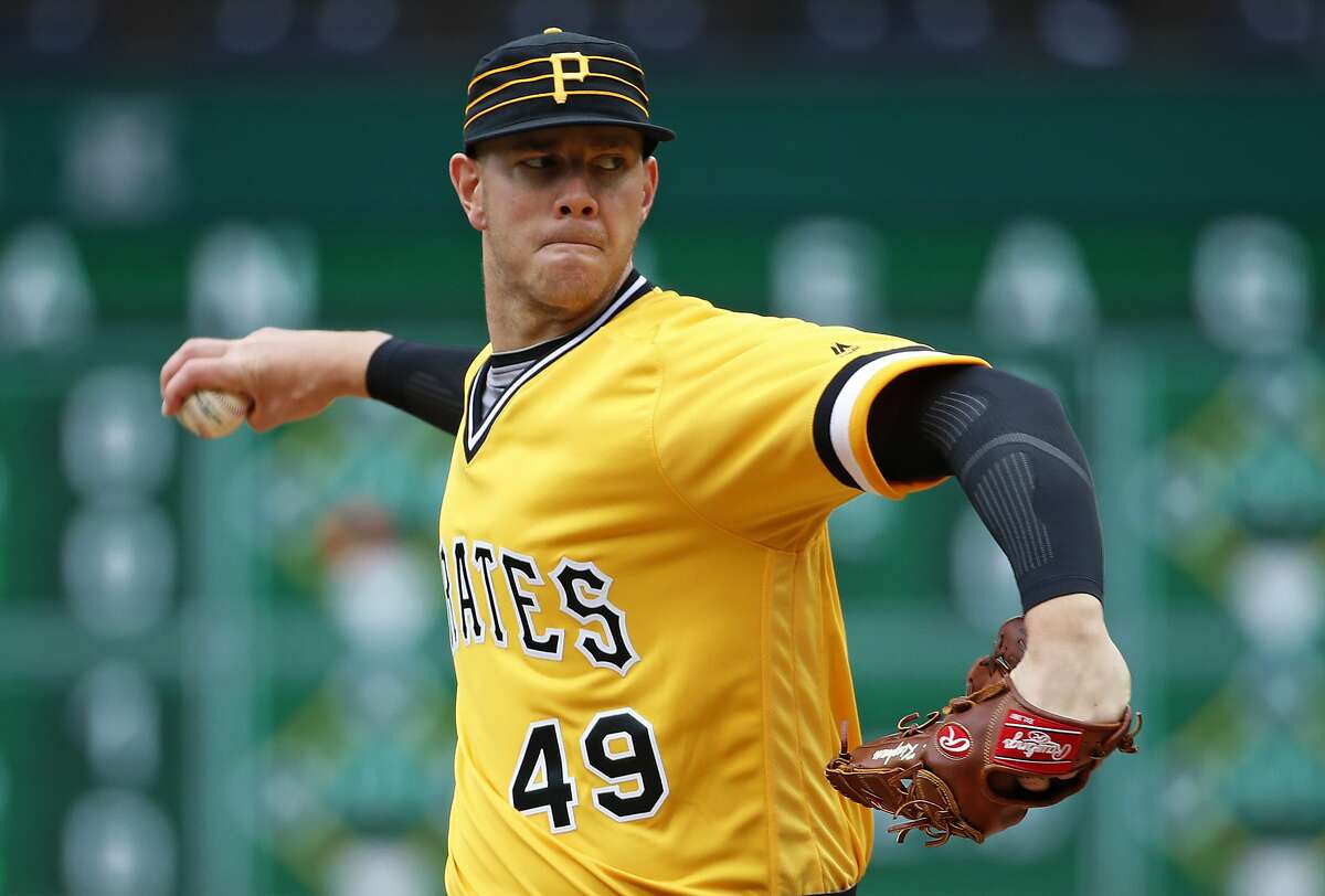 Pirates pitcher Nick Kingham is nearly perfect in big-league debut