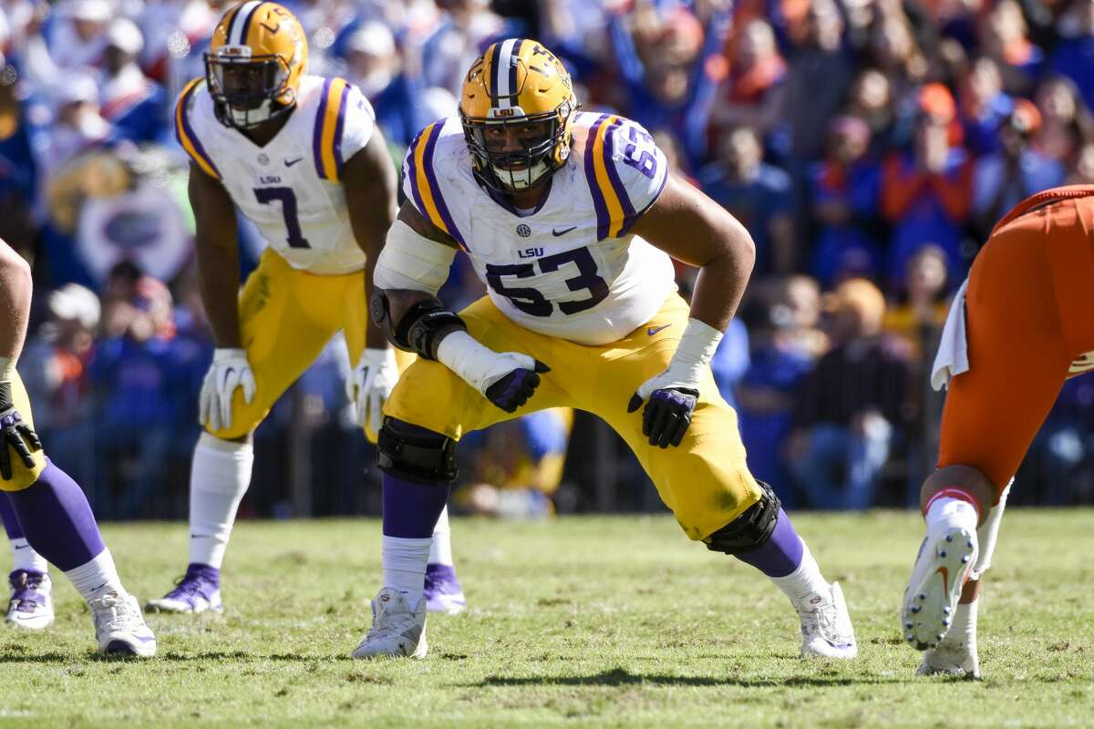 BATON ROUGE, LA - NOVEMBER 19: LSU Tigers guard K.J. Malone (63) during the football game between Florida and LSU on November 19, 2016 at Tiger Stadium in Baton Rouge, LA. Florida would defeat LSU 16-10. (Photo by Andy Altenburger/Icon Sportswire via Getty Images)