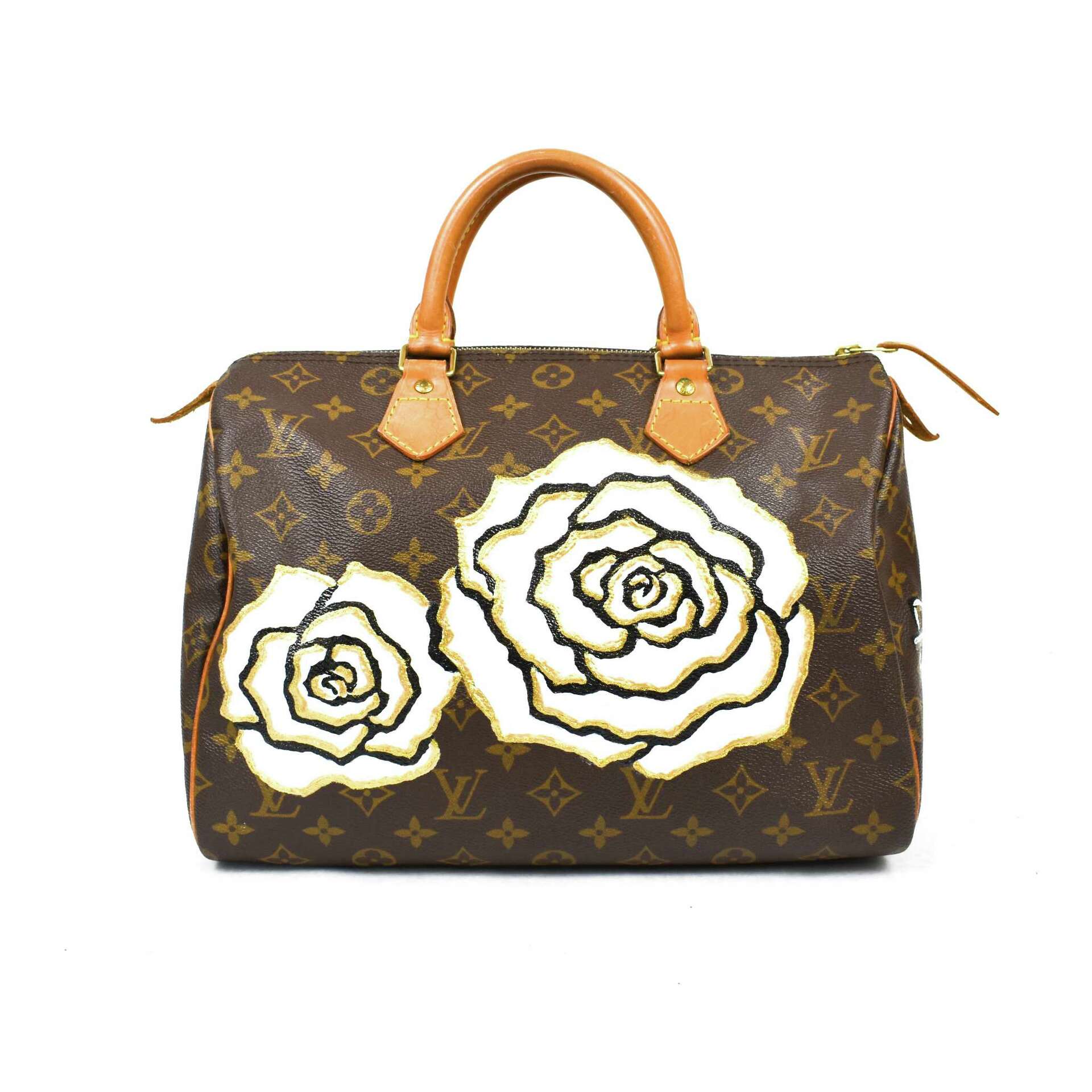 The new monogram Designer bags customized by Texas artists are swinging up