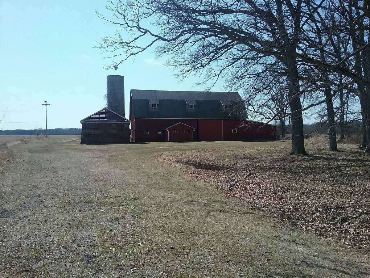 Midland Conservation District purchases Tomlinson barn