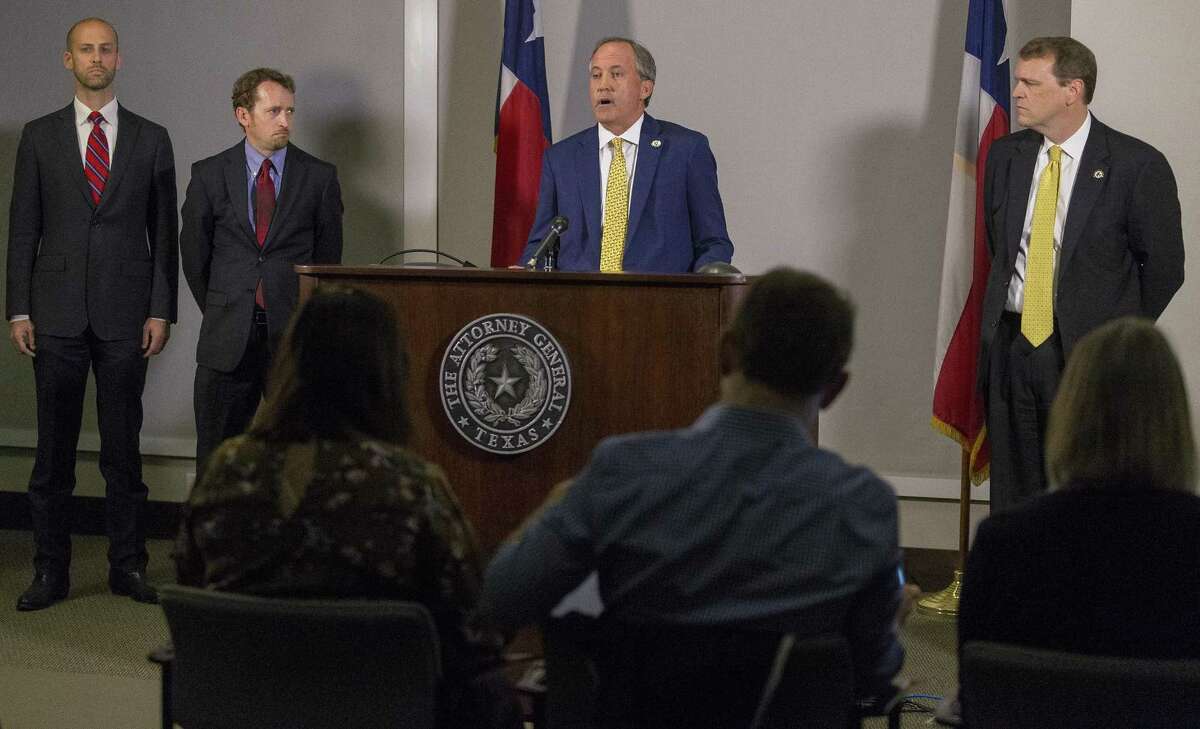 Attorney General Paxton sues to to end DACA