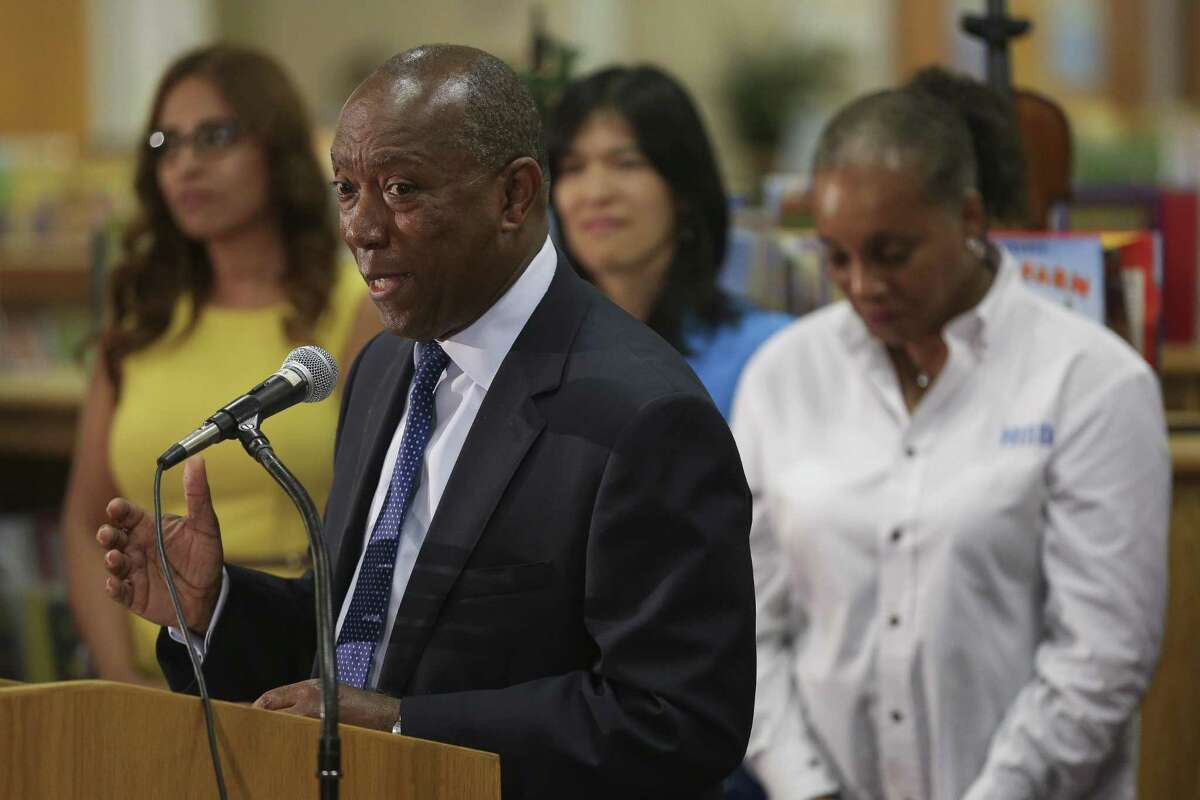 Houston mayor Sylvester Turner holds a press conference with Houston ISD Superintendent Richard Carranza, not pictured, at Bryce Elementary School to discuss the school district's reopening of hundreds of facilities for the first day of school after Tropical Storm Harvey Monday, Sept. 11, 2017 in Houston. ( Michael Ciaglo / Houston Chronicle)