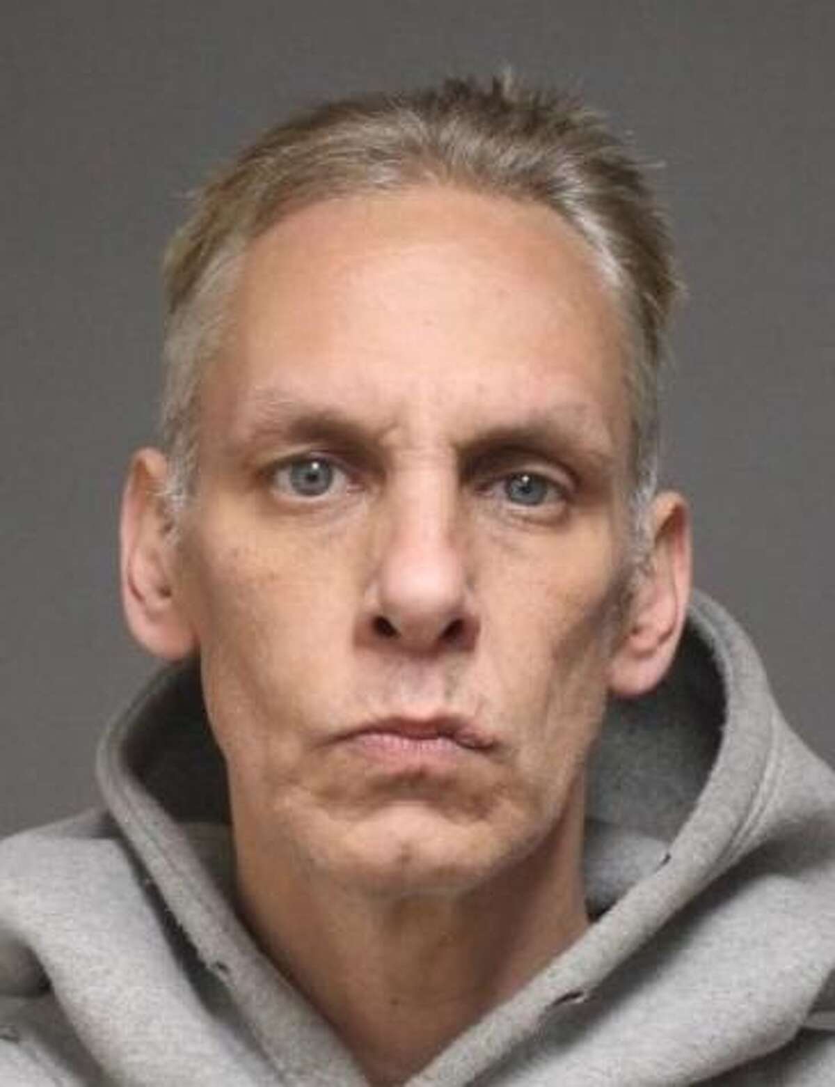 Fairfield car crash leads to arrest of 3 people