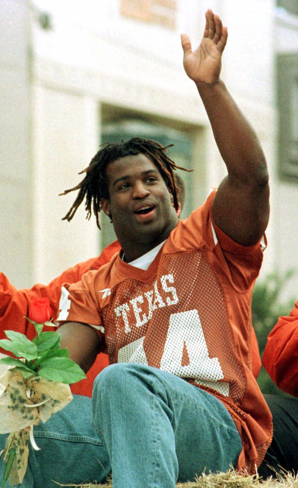 Houston woman sentenced for defrauding professional athletes, including ...