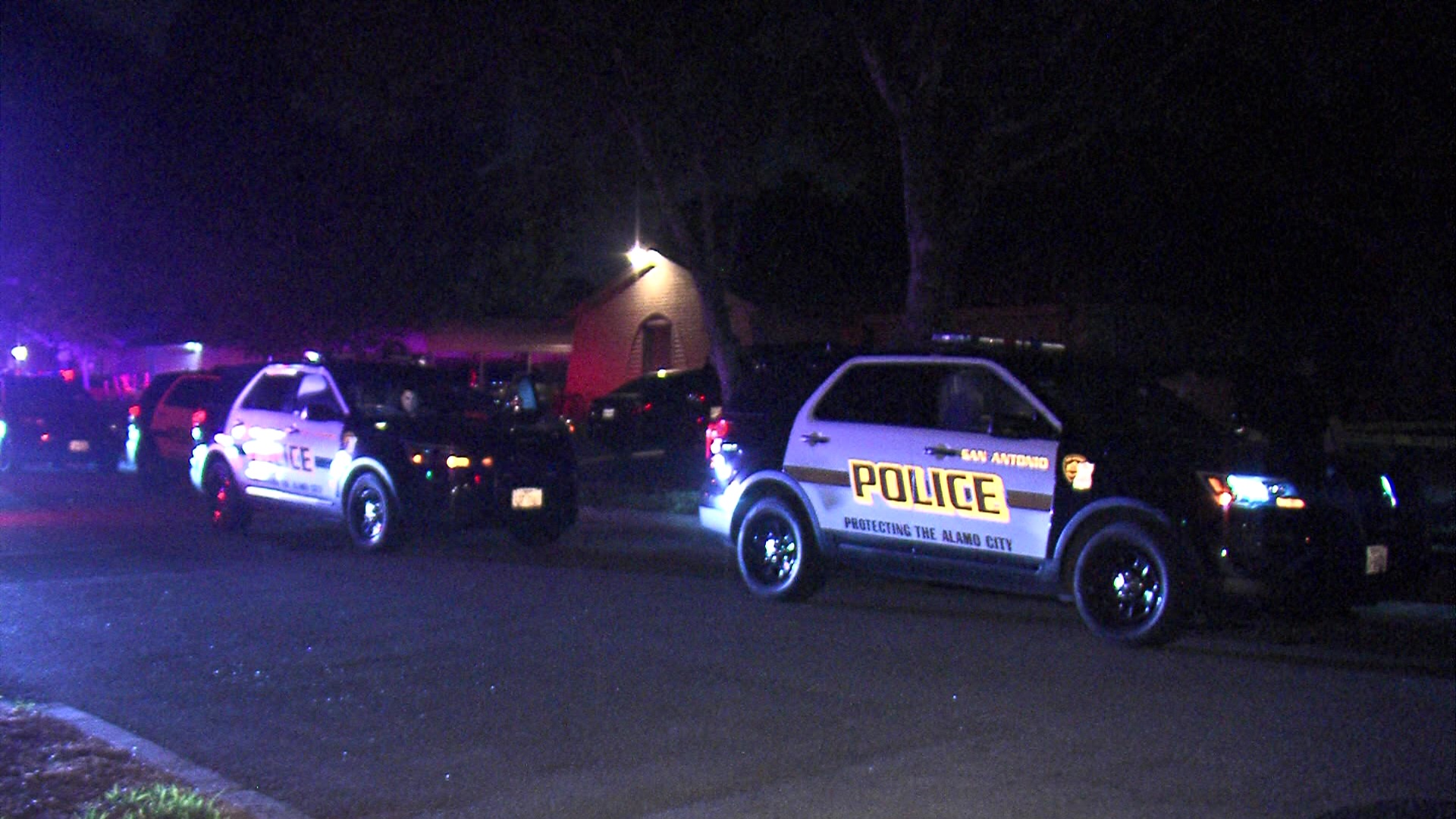SAPD: Multiple suspects at large after shooting at West Side home ...