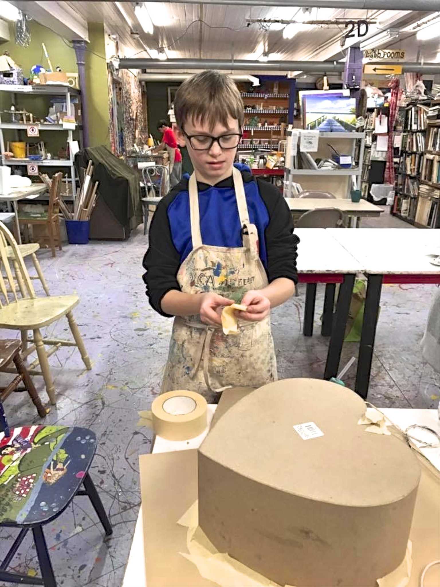 New Milford arts center helps students with school projects