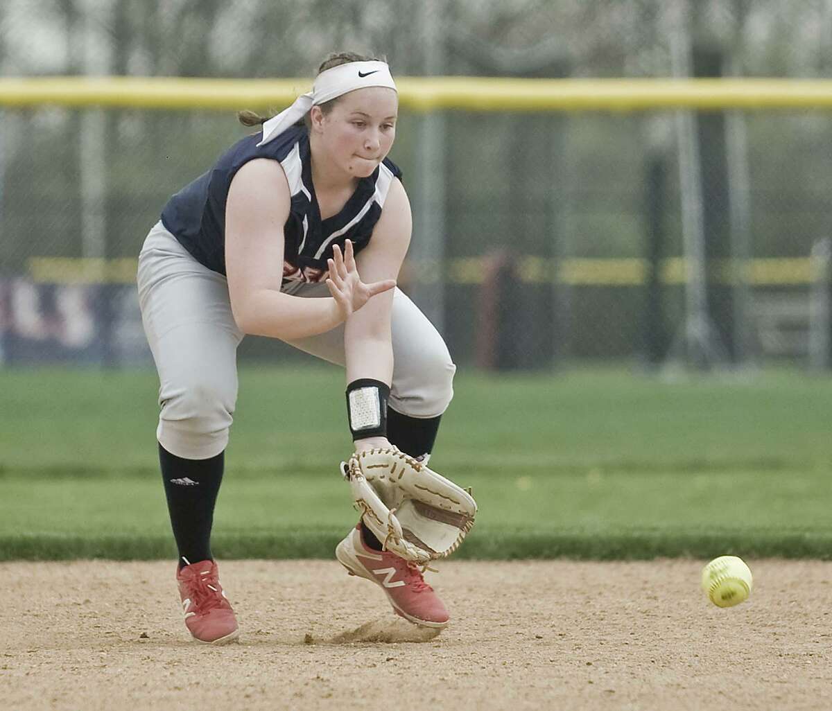Softball Masuk tops New Fairfield to remain unbeaten