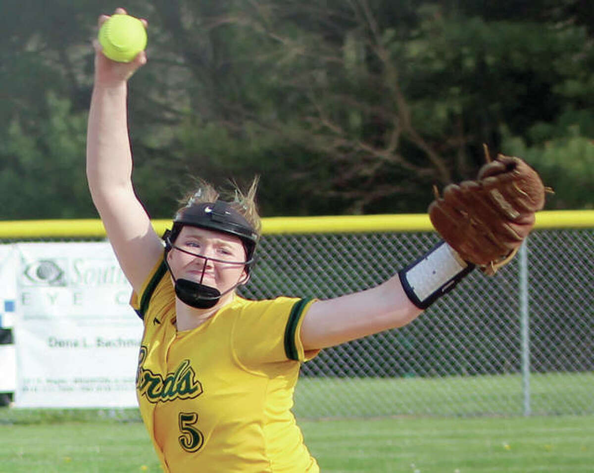 Southwestern pitcher Bailee Nixon delivers to the plate during Tuesday’s South Central Conference game against Jersey in Piasa. The Miners’ 5-0 victory halted Southwestern’s 13-game winning streak.
