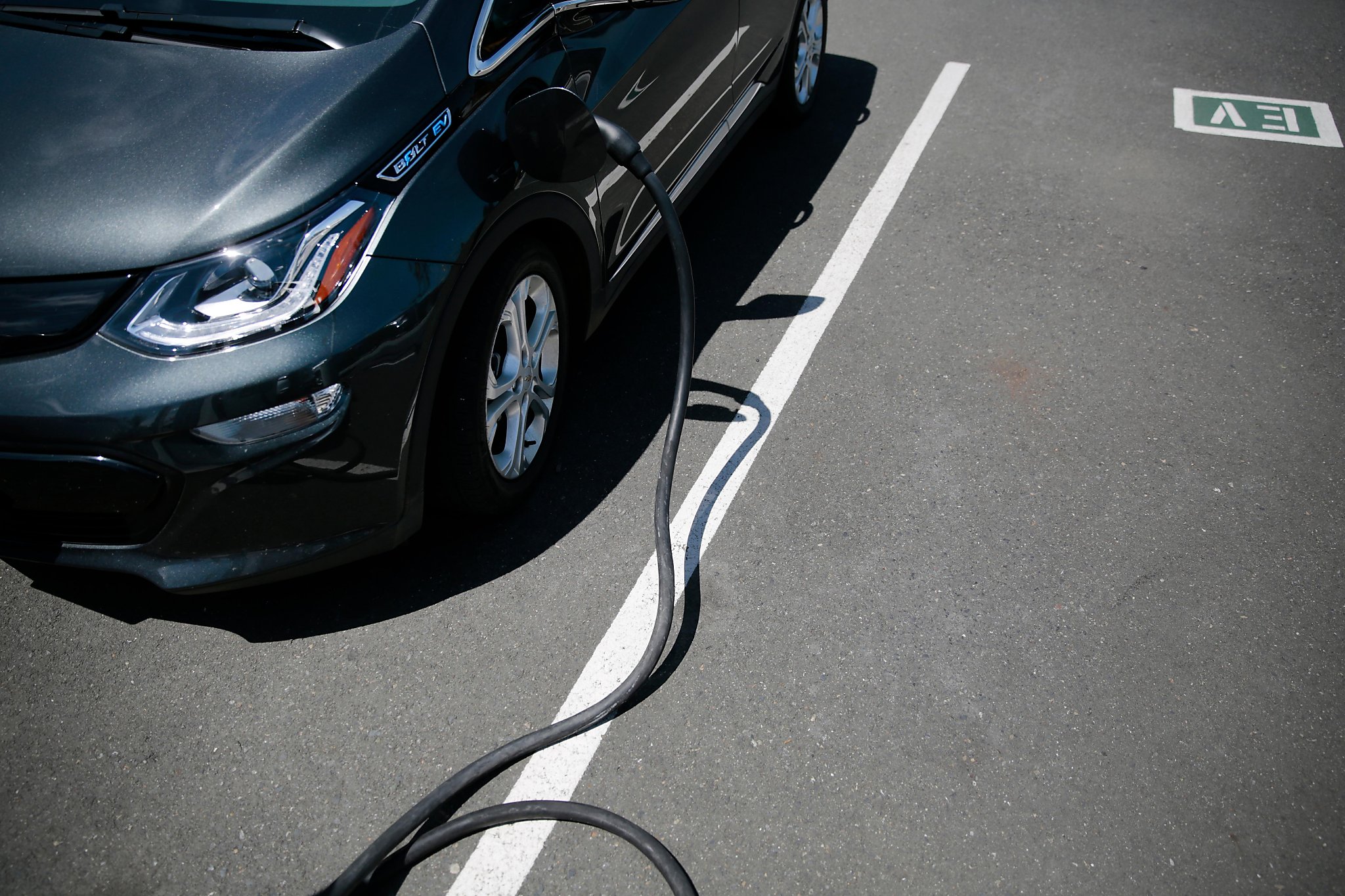 california-bill-could-triple-rebates-for-electric-car-buyers-flipboard