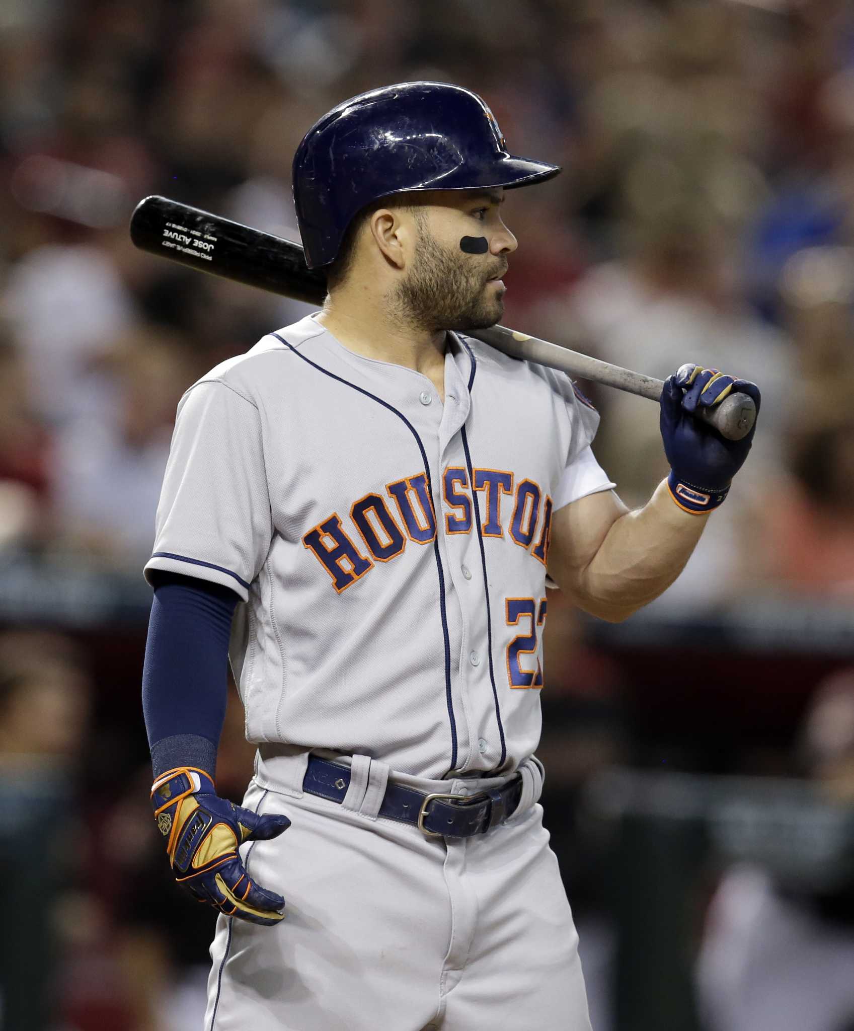 Jose Altuve's chase for 3,000 hits: Can Astros star join elite club?