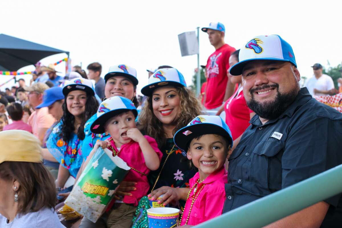 Hooks take on the San Antonio Missions