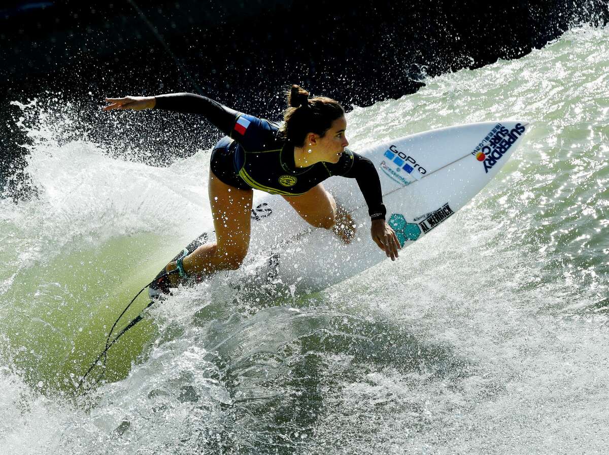 wsl surfers