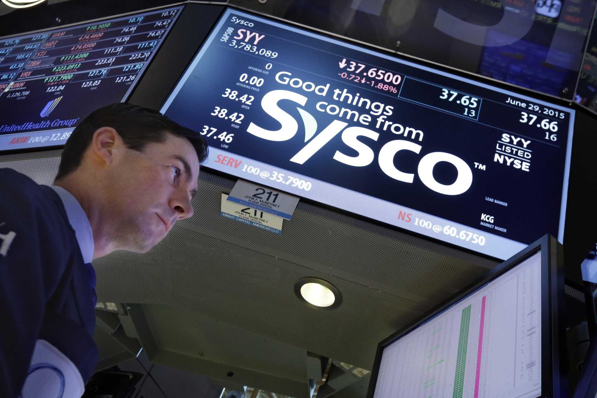 Sysco announces more corporate layoffs even as earnings beat Wall