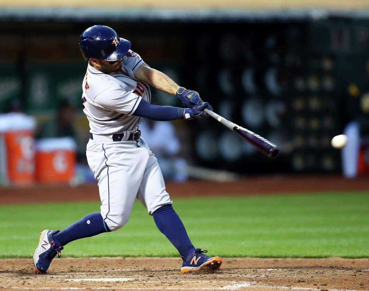 Jose Altuve reaches 1,000 career hits, but is 3,000 in reach